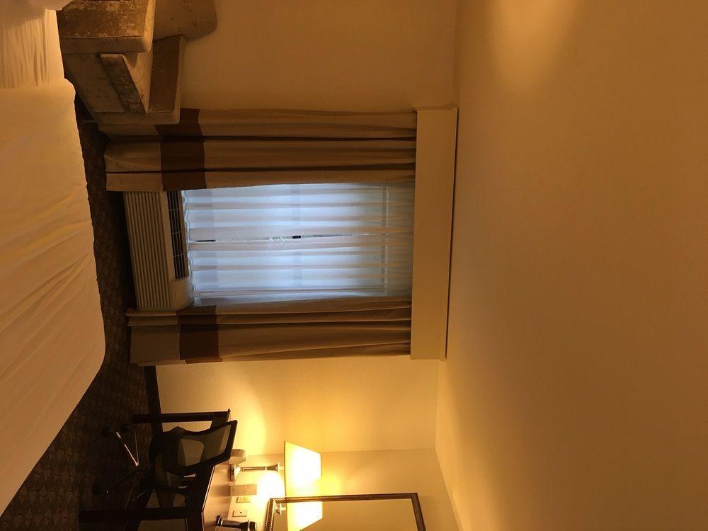 Holiday Inn Express West Jefferson By Ihg Экстерьер фото