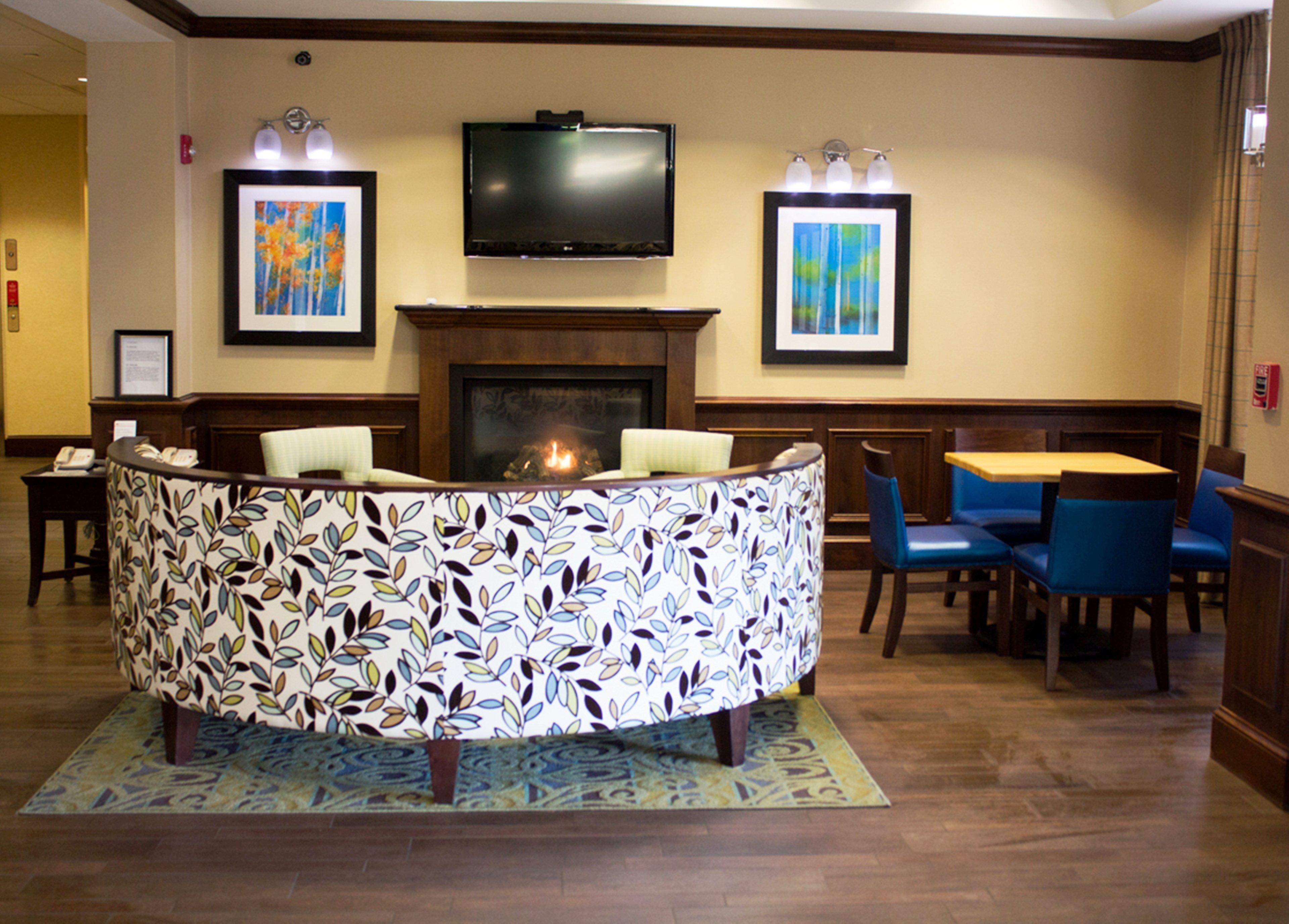 Holiday Inn Express West Jefferson By Ihg Экстерьер фото