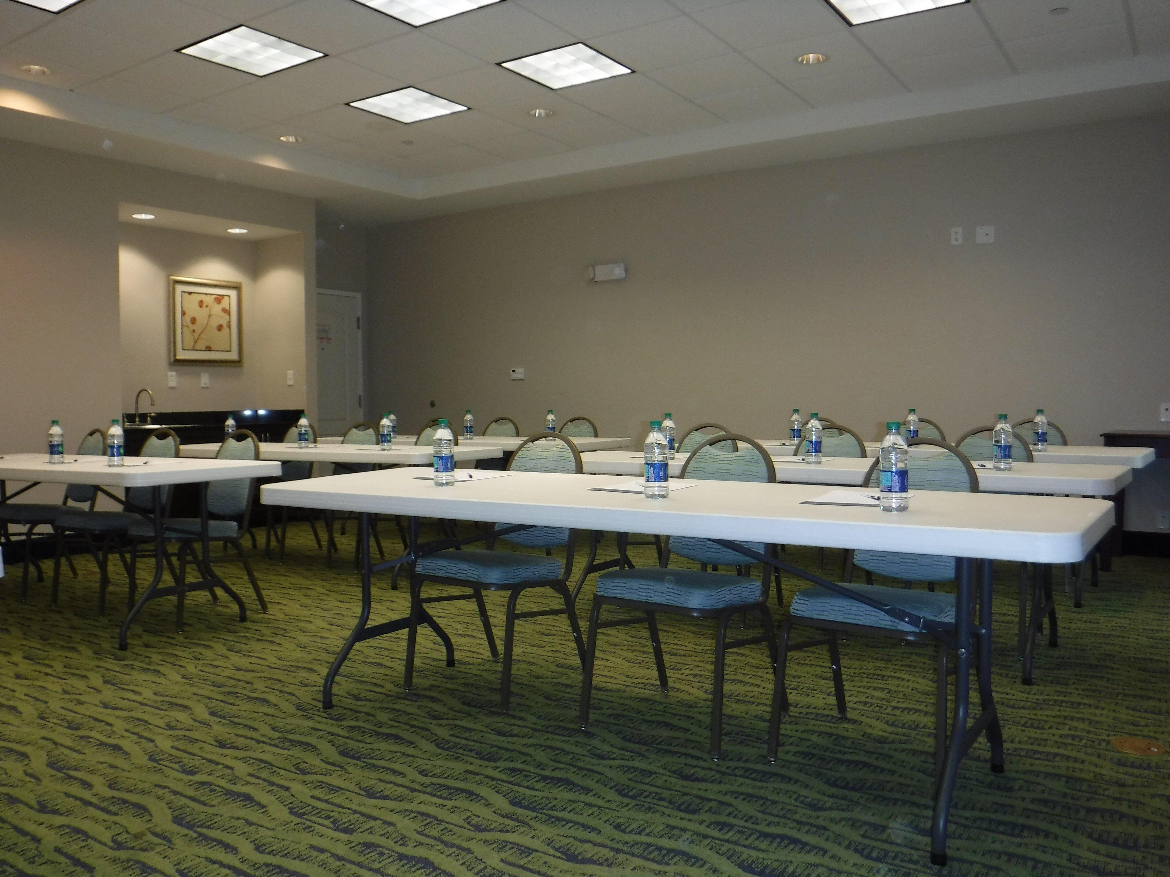 Holiday Inn Express West Jefferson By Ihg Экстерьер фото