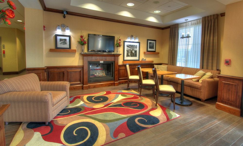 Holiday Inn Express West Jefferson By Ihg Экстерьер фото